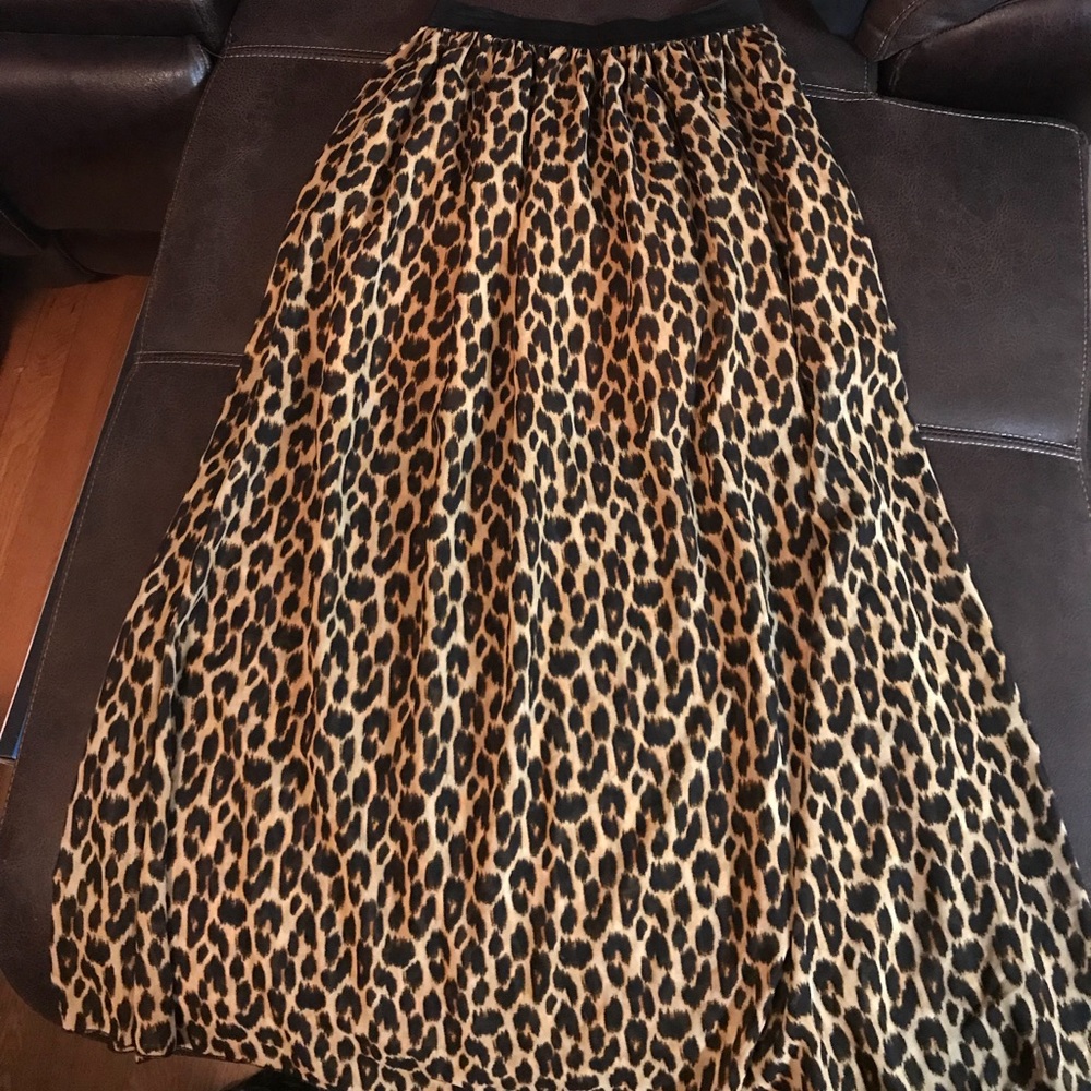 Leopard maxi skirt. Only worn a handful of times!